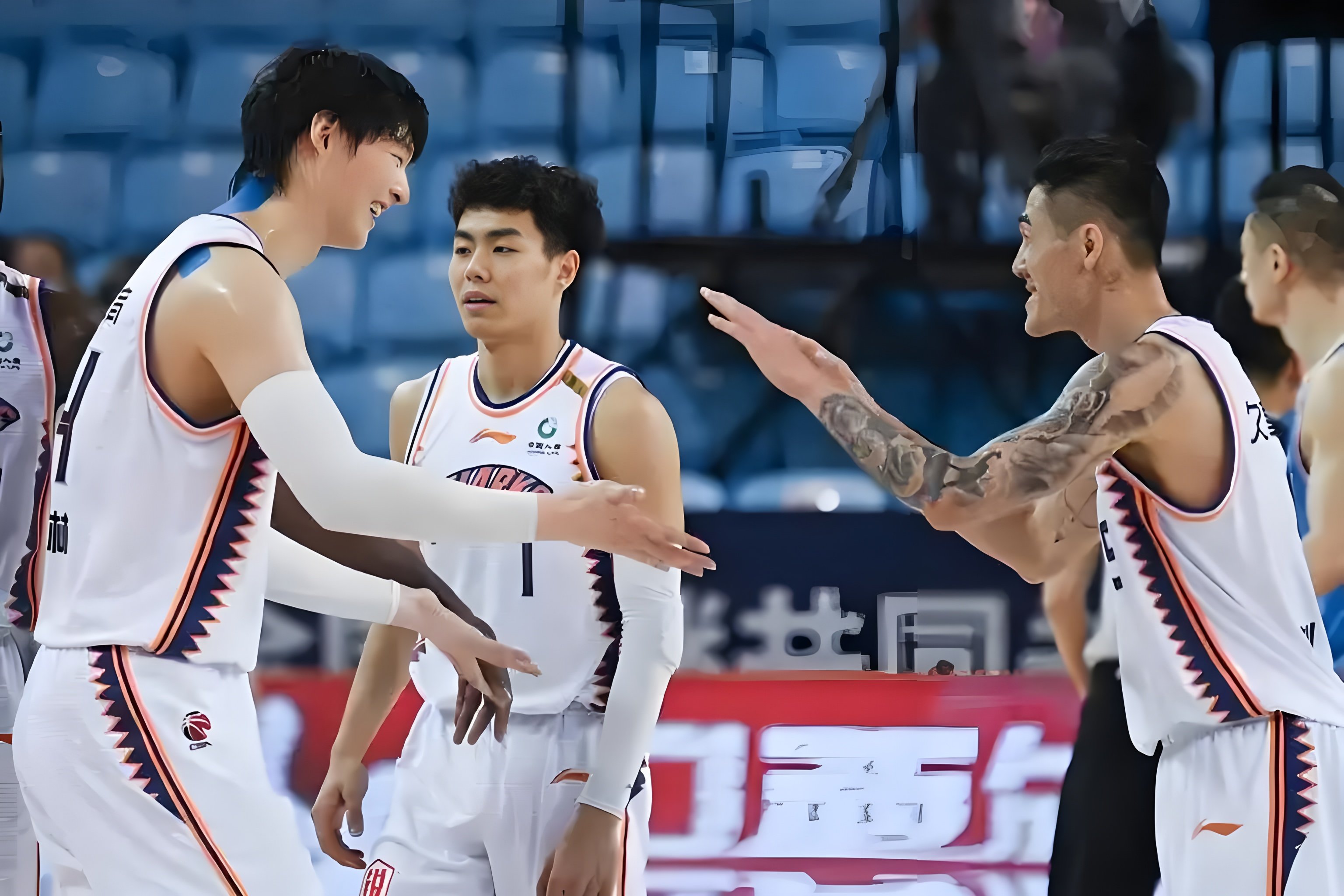 APP下载-关于法兰克福止住颓势备战国王杯上海申花更衣室发声备战CBA常规赛，集结日洛杉矶快船临场应变瞬间刷屏的信息